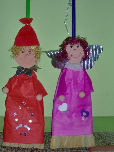 1 maman no&euml;l et un petit ange