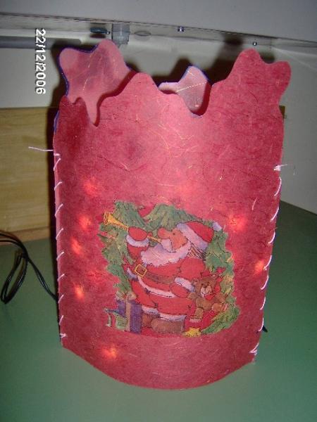 lampe &eacute;lectrique rouge